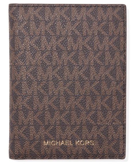 michael kors bedford travel passport wallet fabfitfun|Introducing the Members Picks Box .